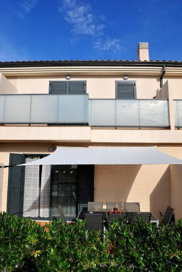 Chalet Adosado De Lujo Para 6 Personas En Golf Panoramica - Internet Fibra Gratis San Jorge  Kültér fotó